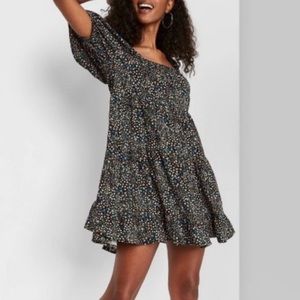 Floral square neck tiered dress